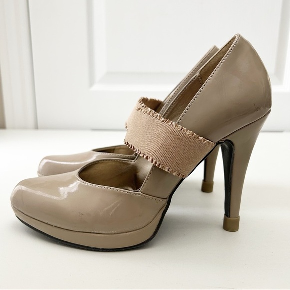 Sam & Libby Mary Jane Platform Heels Nude Beige Patent Faux Leather Size 8 - Picture 6 of 16